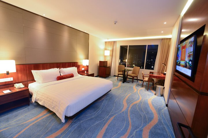 Room 10 of 57