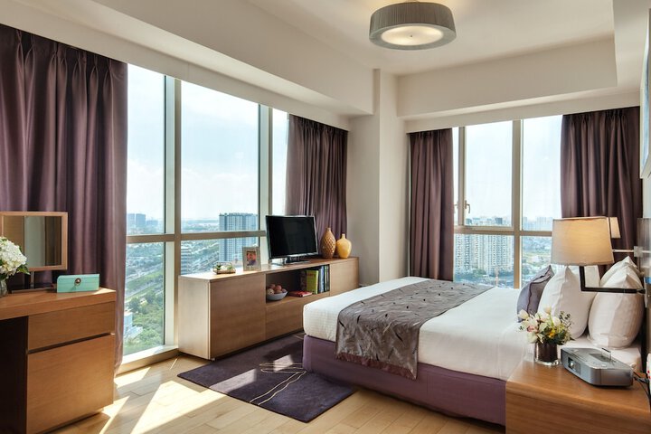 Room 19 of 135