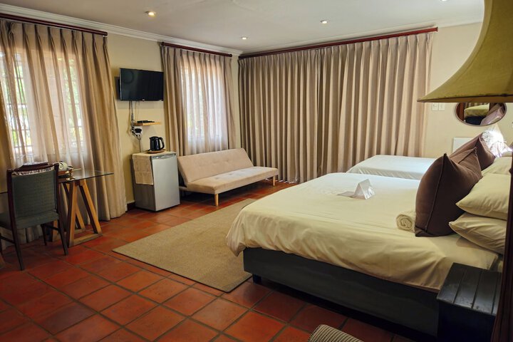 Room 18 of 64