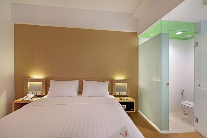 Room 7 of 31