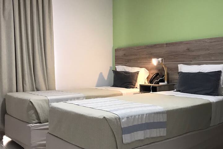 Room 8 of 29