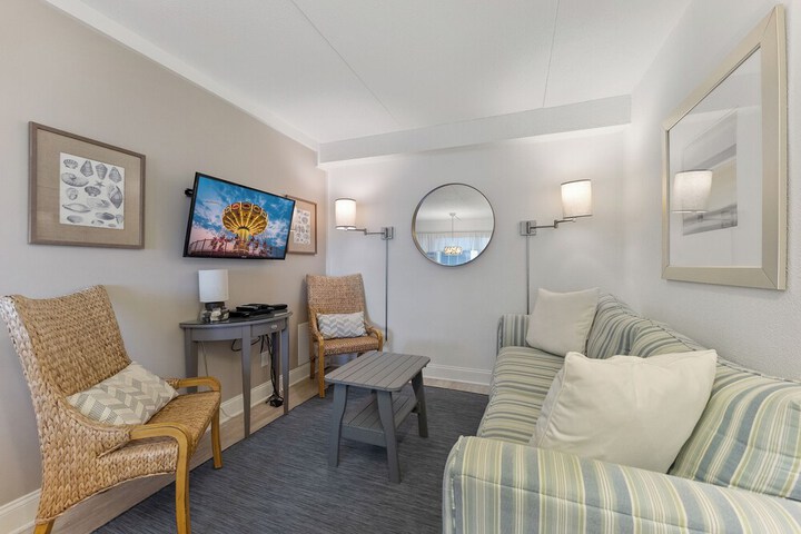Room 80 of 145