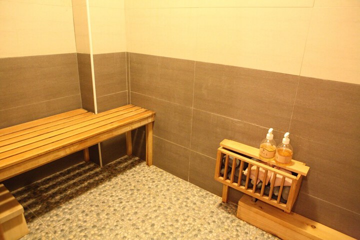 Room 22 of 41