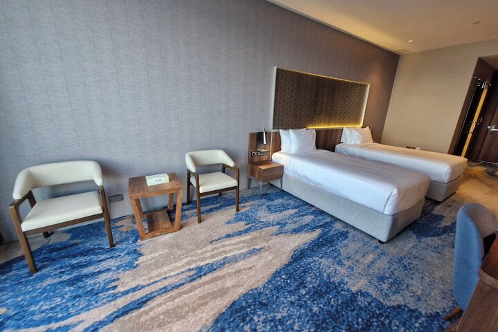 Room 14 of 62