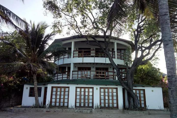 Silversand Residence