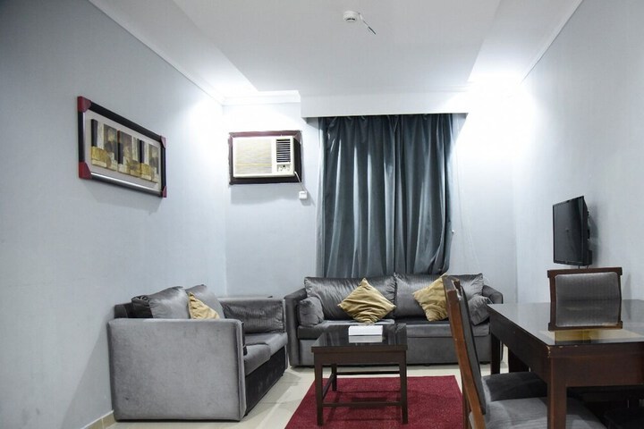 Room 28 of 117