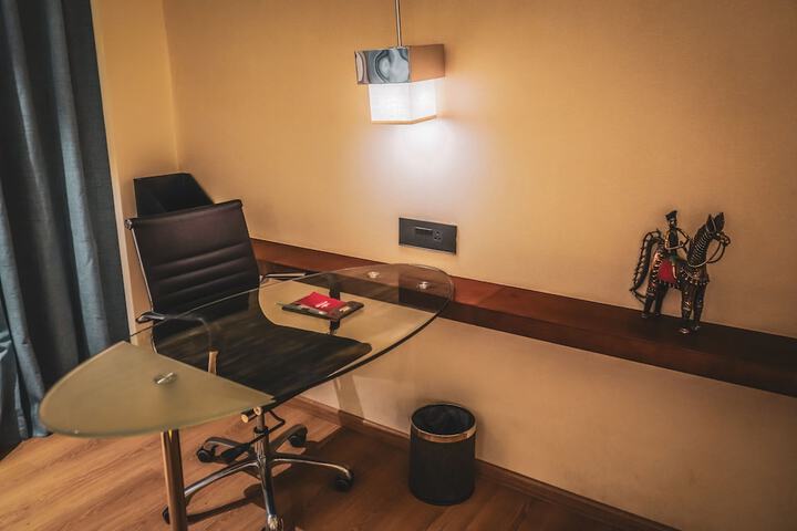 Room 7 of 57
