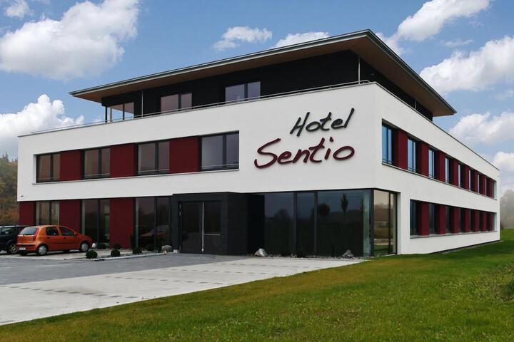Hotel 20 of 20