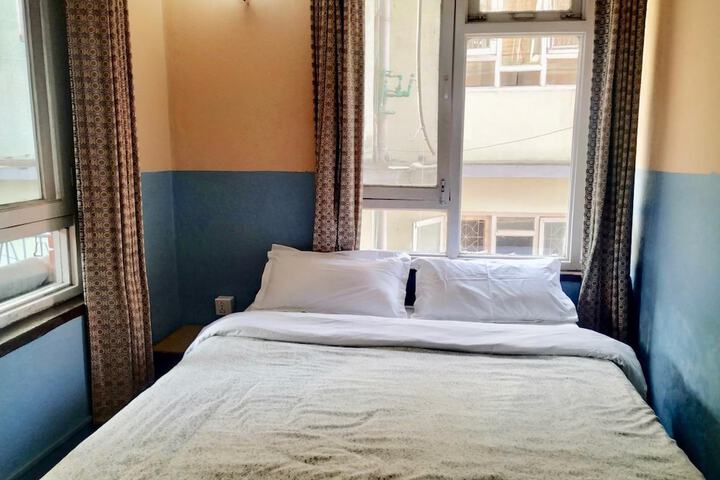 Room 15 of 49
