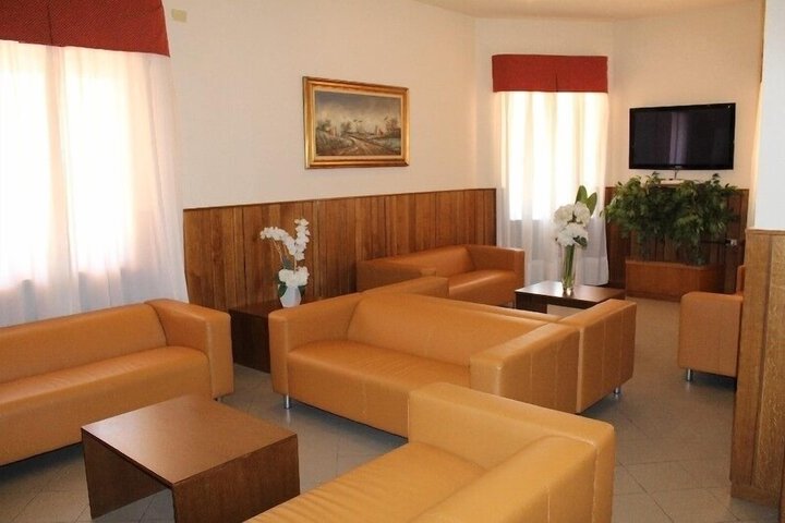 Room 14 of 58