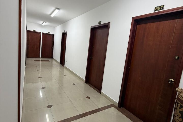 Ballroom/Hall 35 of 36