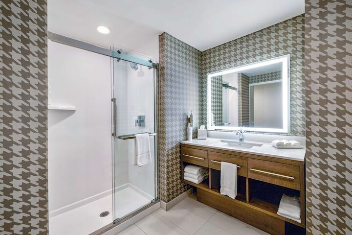 Bathroom shower