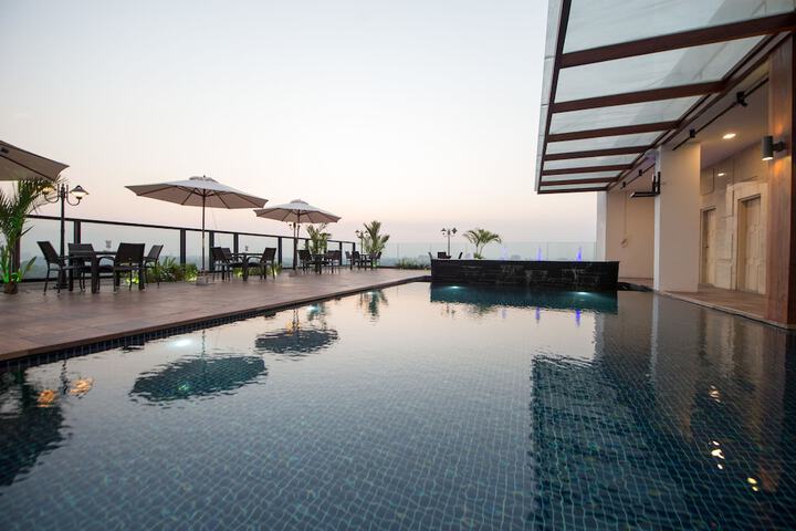 Pool 57 of 129