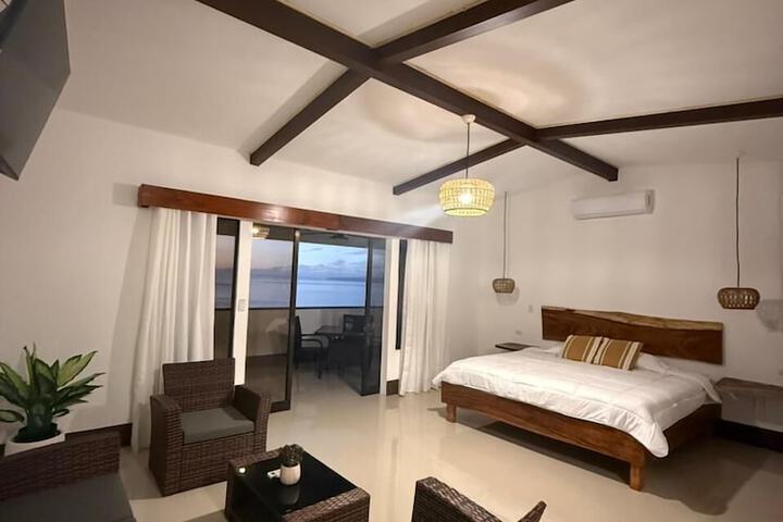 Room 12 of 64