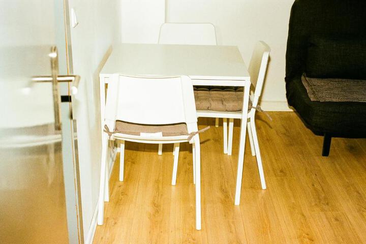 Room 4 of 10