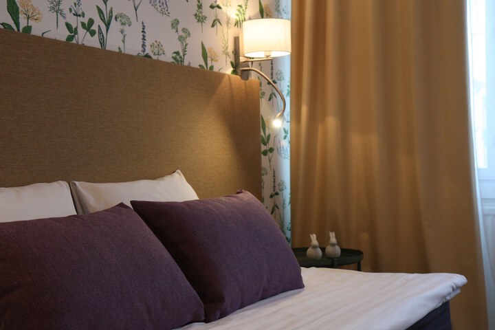 Room 12 of 67
