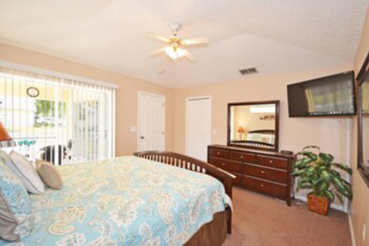 Room 40 of 51