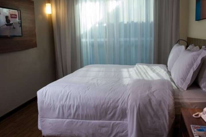 Room 21 of 45