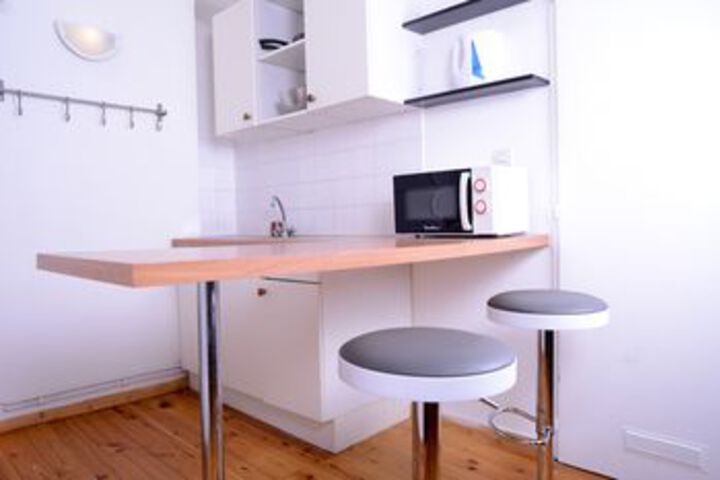 Room 16 of 20