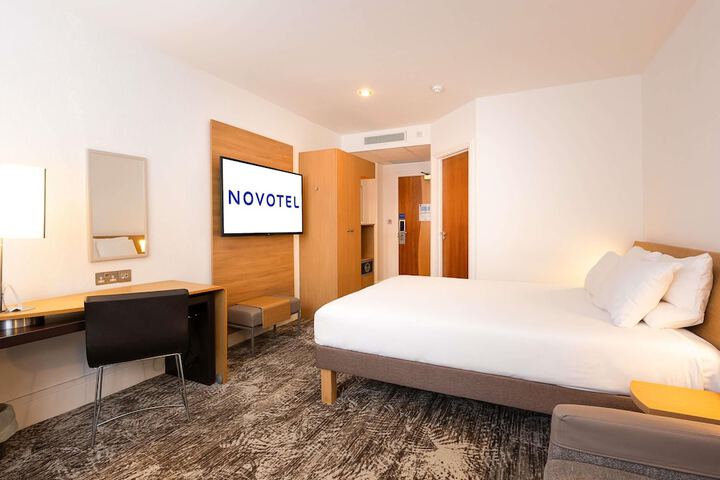 Room 29 of 251