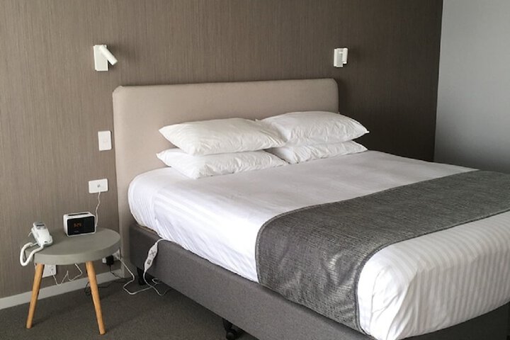 Room 5 of 60