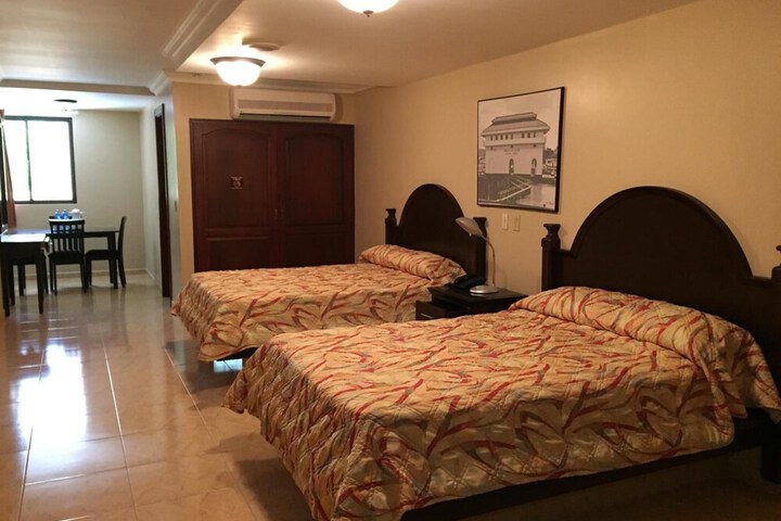 Room 16 of 45