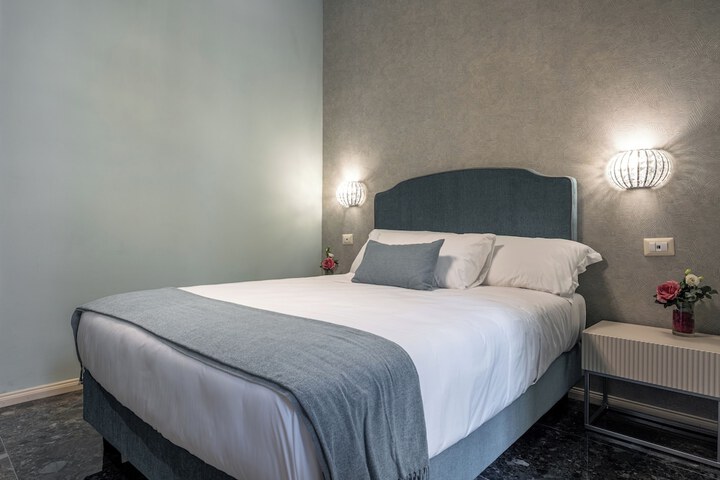 Room 10 of 78