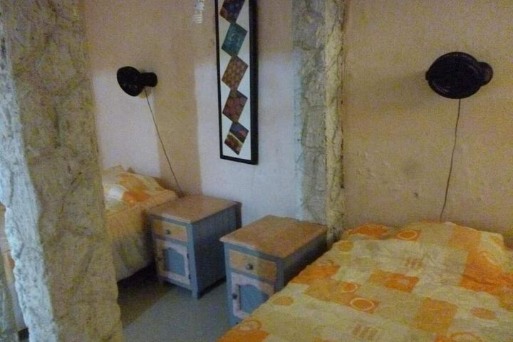 Room 7 of 31