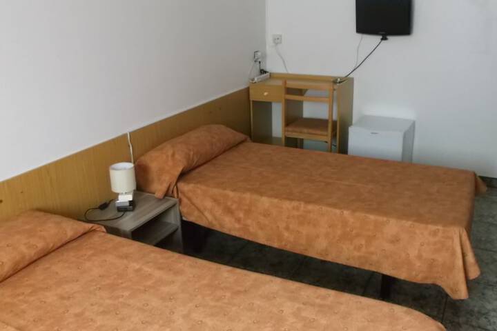 Room 15 of 31