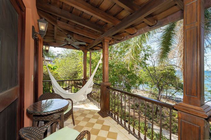 Terrace/Patio 706 of 1000