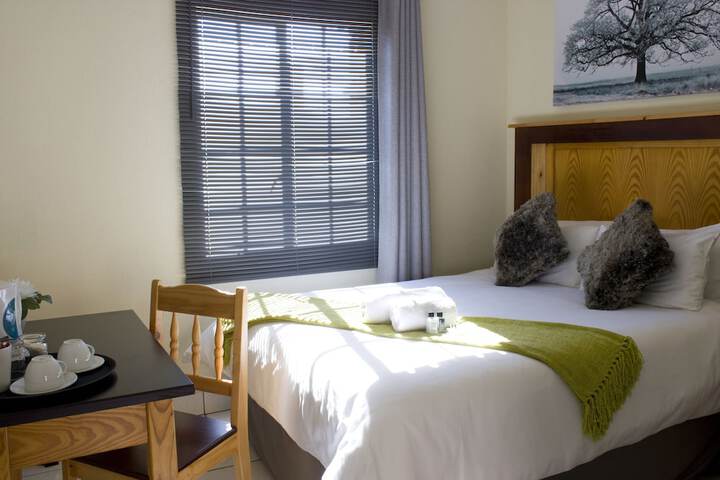Room 10 of 44