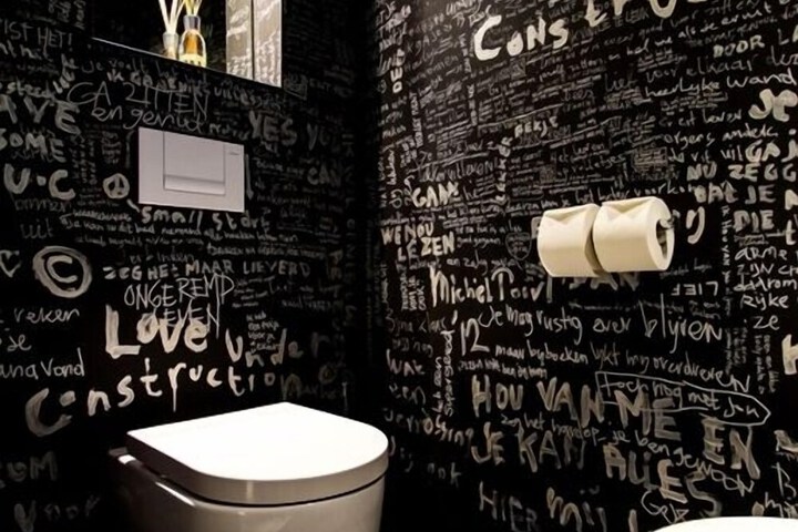 Room 64 of 106