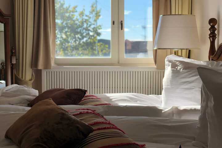 Room 28 of 41