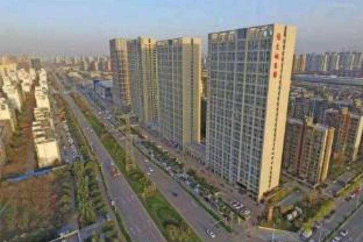 HD Crystal Hotel (Xian West Avenue Yangguang Tiandi)