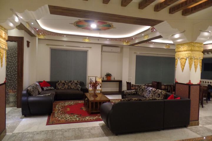 Hotel Interior 4 of 44