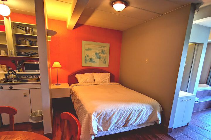Room 18 of 63