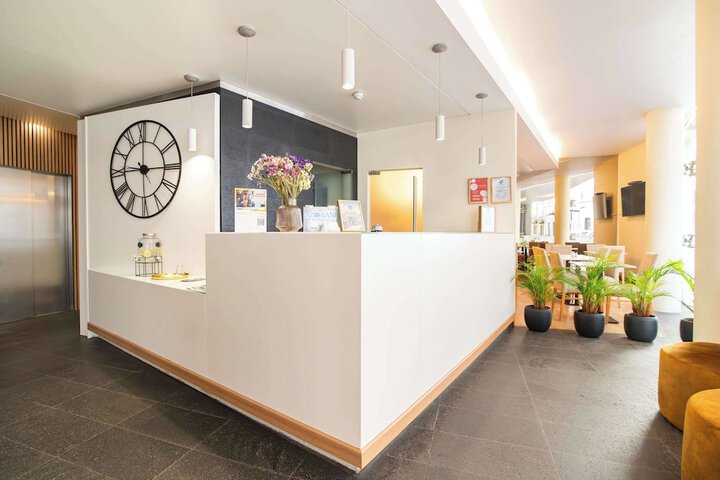 Lobby Photos