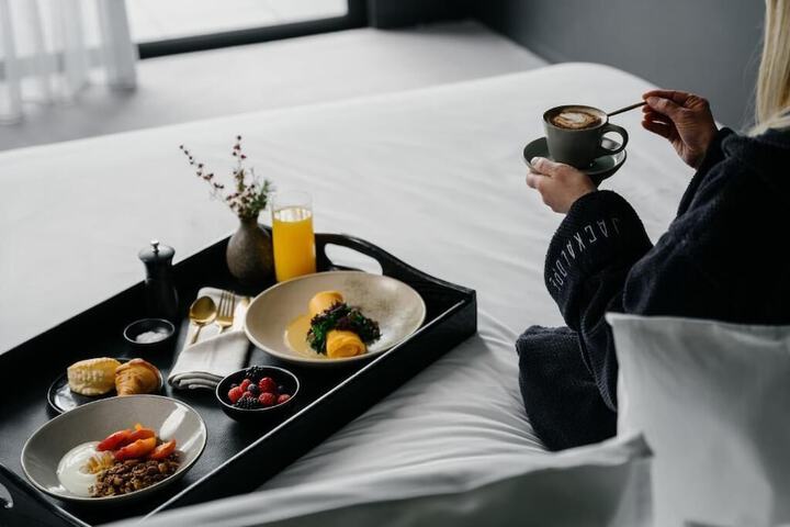 Breakfast/Coffee Service 56 of 68