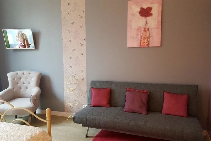 Room 3 of 13