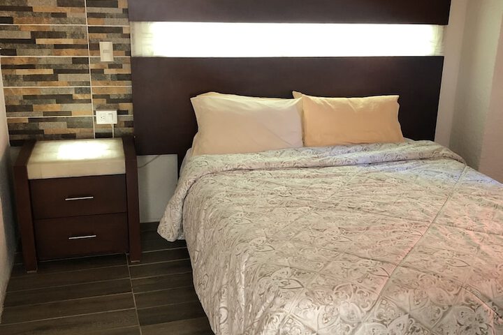 Room 5 of 44