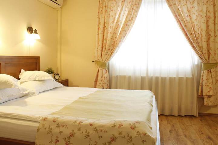 Room 16 of 56