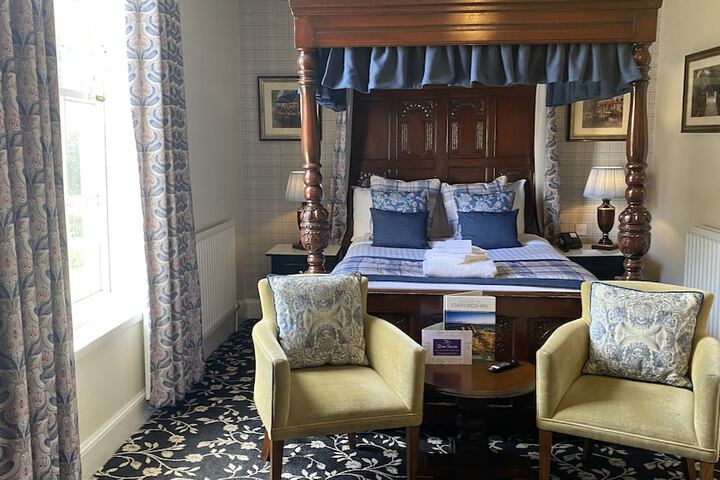 Room 40 of 103