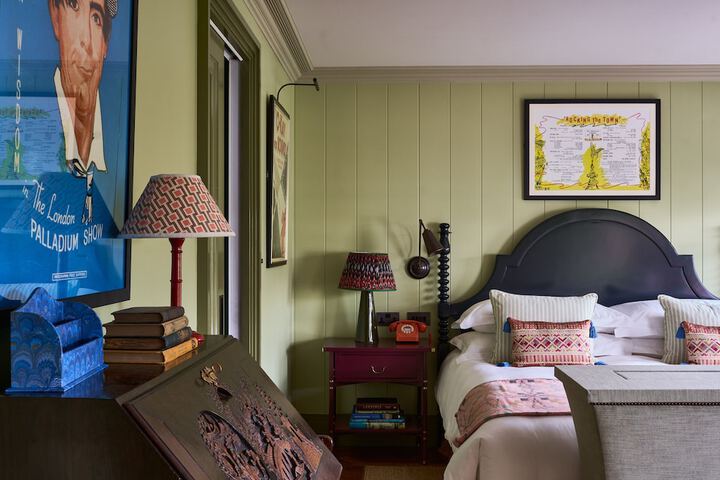 Room 10 of 55
