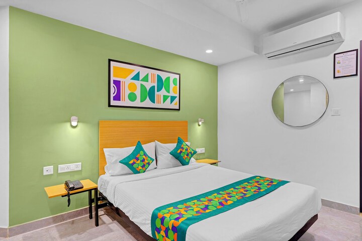 Room 13 of 41