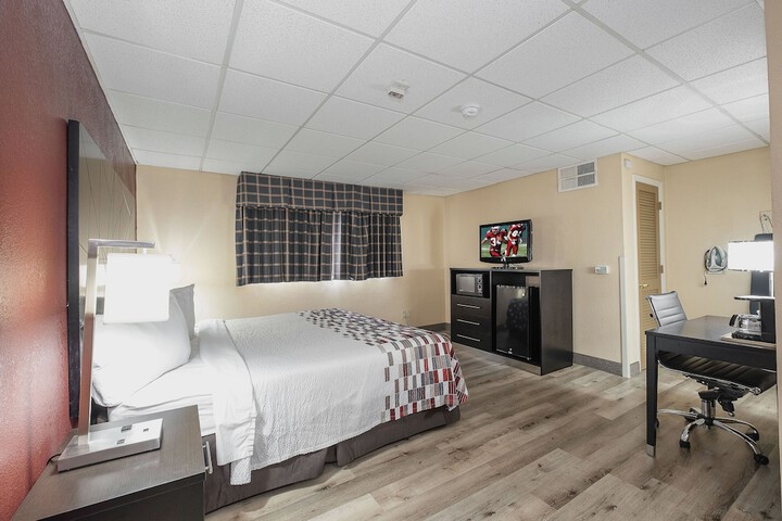 Room 10 of 42
