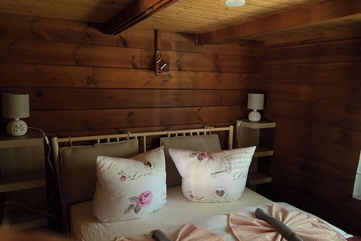 Room 3 of 17