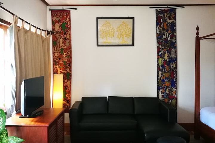 Room 11 of 111