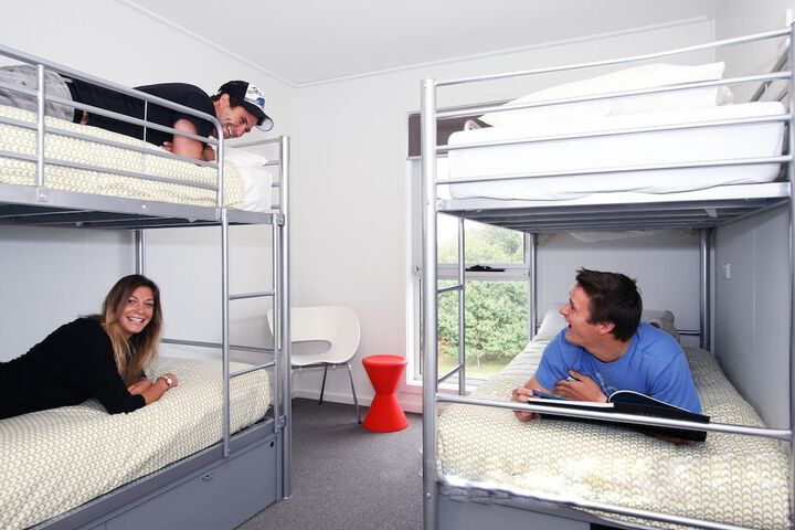 Room 12 of 71