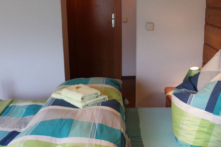Room 3 of 26