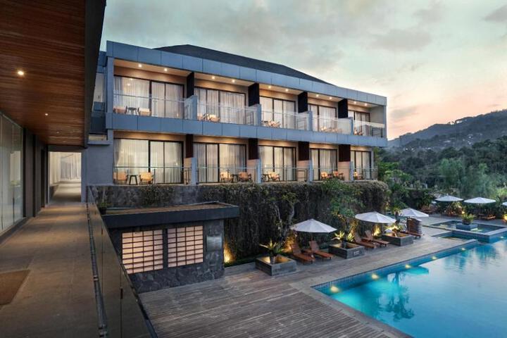 Forest Hills Hotel Ciwidey